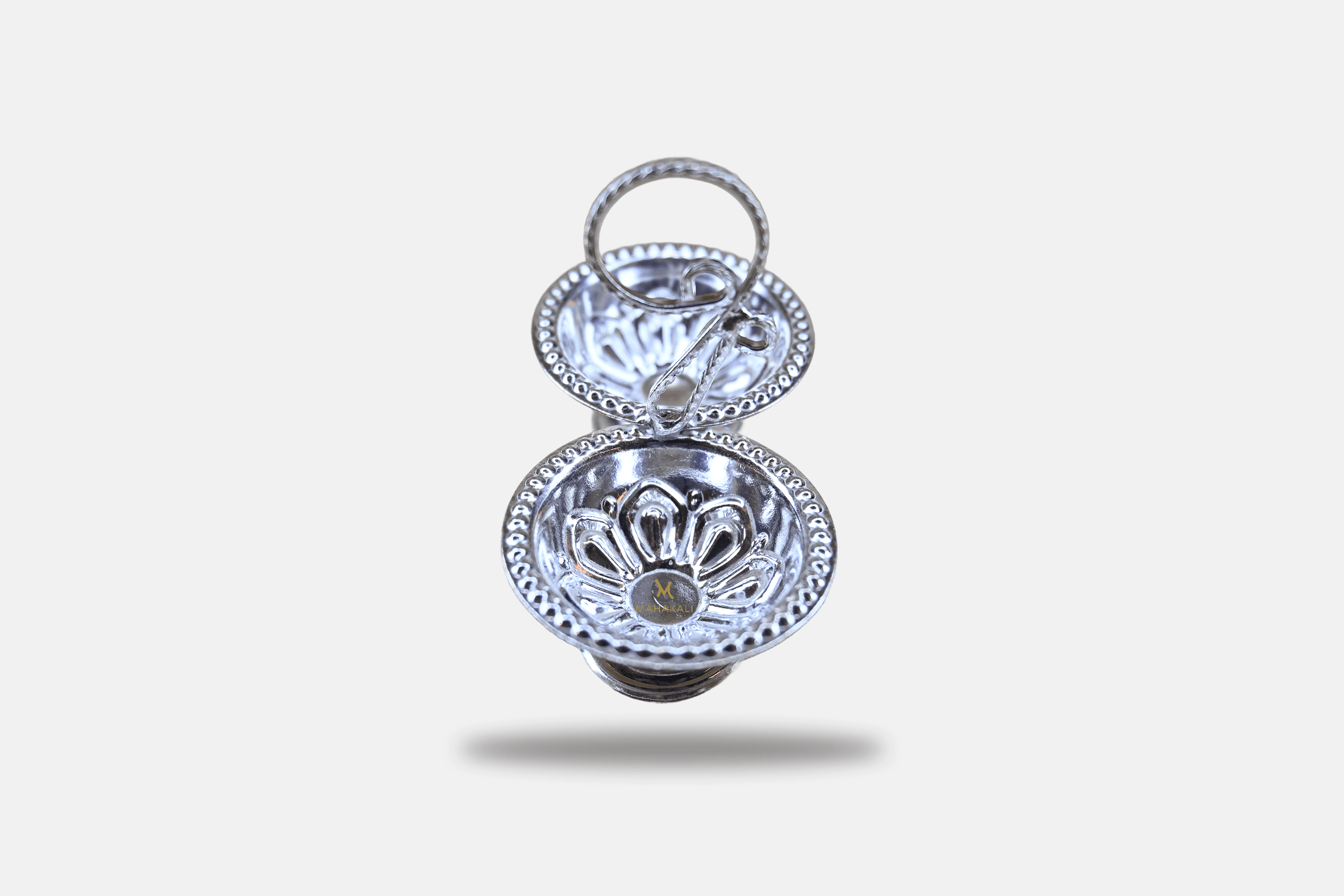 Circular-Shaped Dandi Jodkamal Karanda