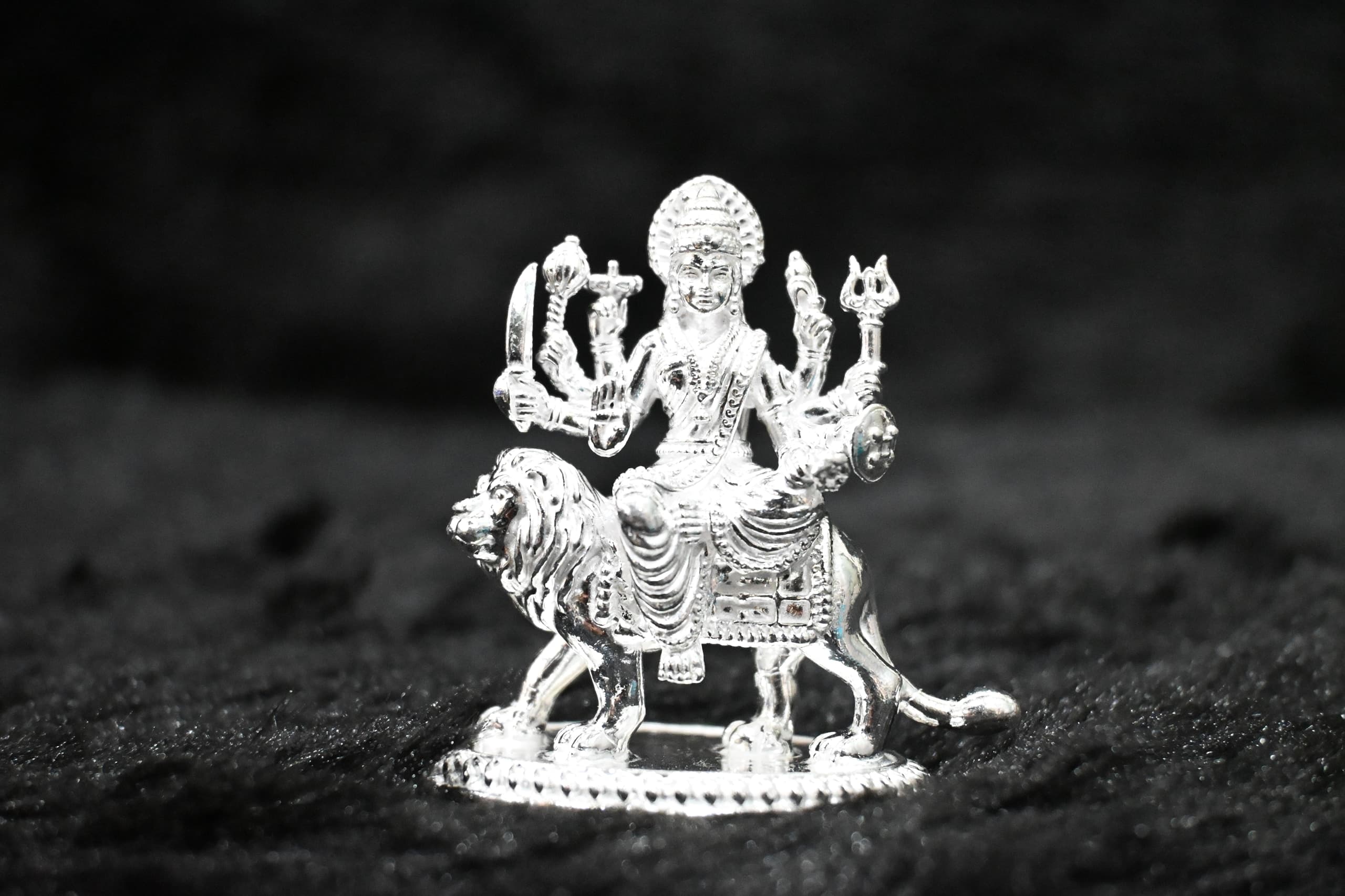 Silver Solid Veer Bhadra Murti