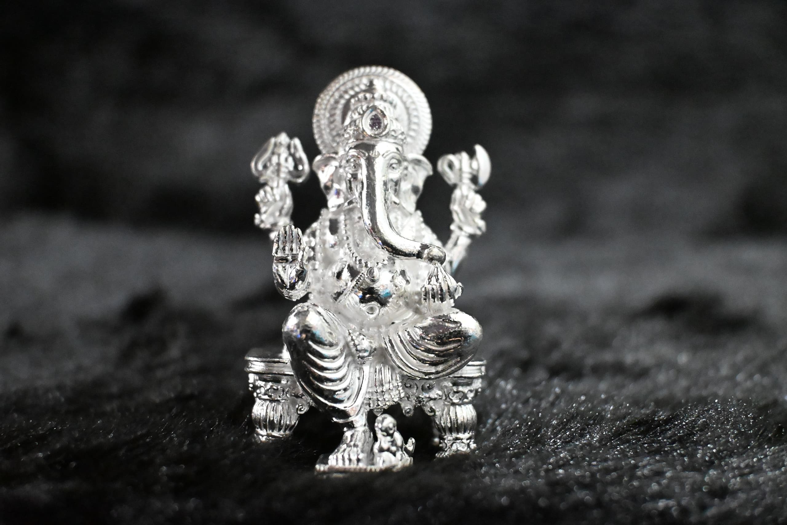 Royal Silver Ganesha Murti